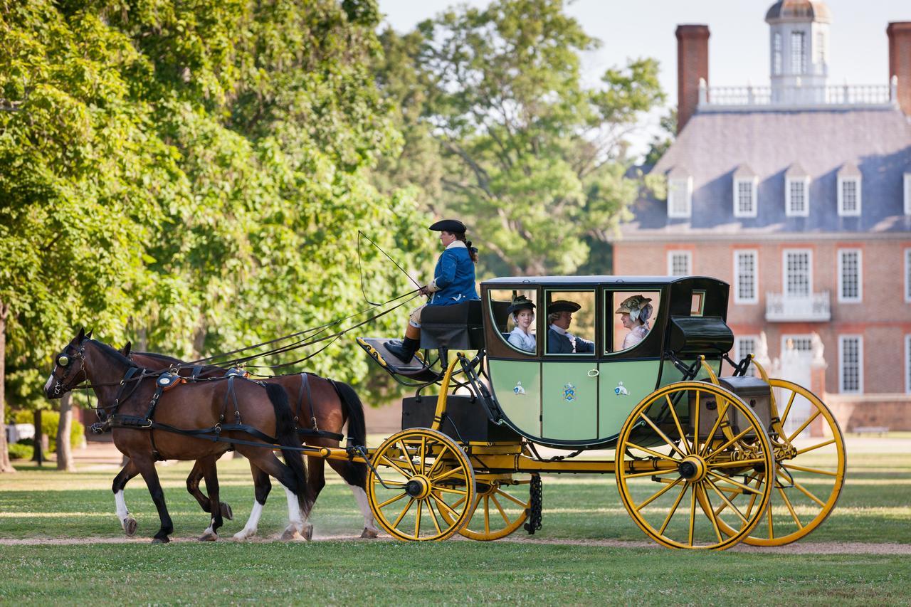 Williamsburg Woodlands Hotel & Suites, An Official Colonial Williamsburg Hotel Buitenkant foto